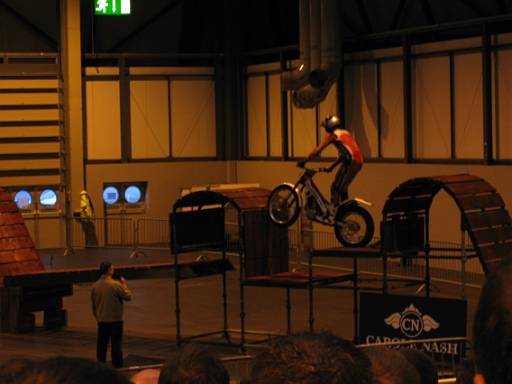 15_57-2.jpg - Dougie Lampkin demonstrates trials riding.